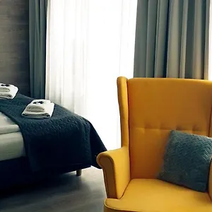 Bed & Breakfast Flaming